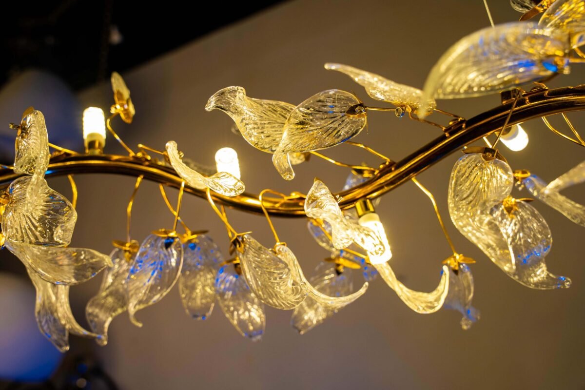 Gardenia Pyrex Chandelier - Image 9