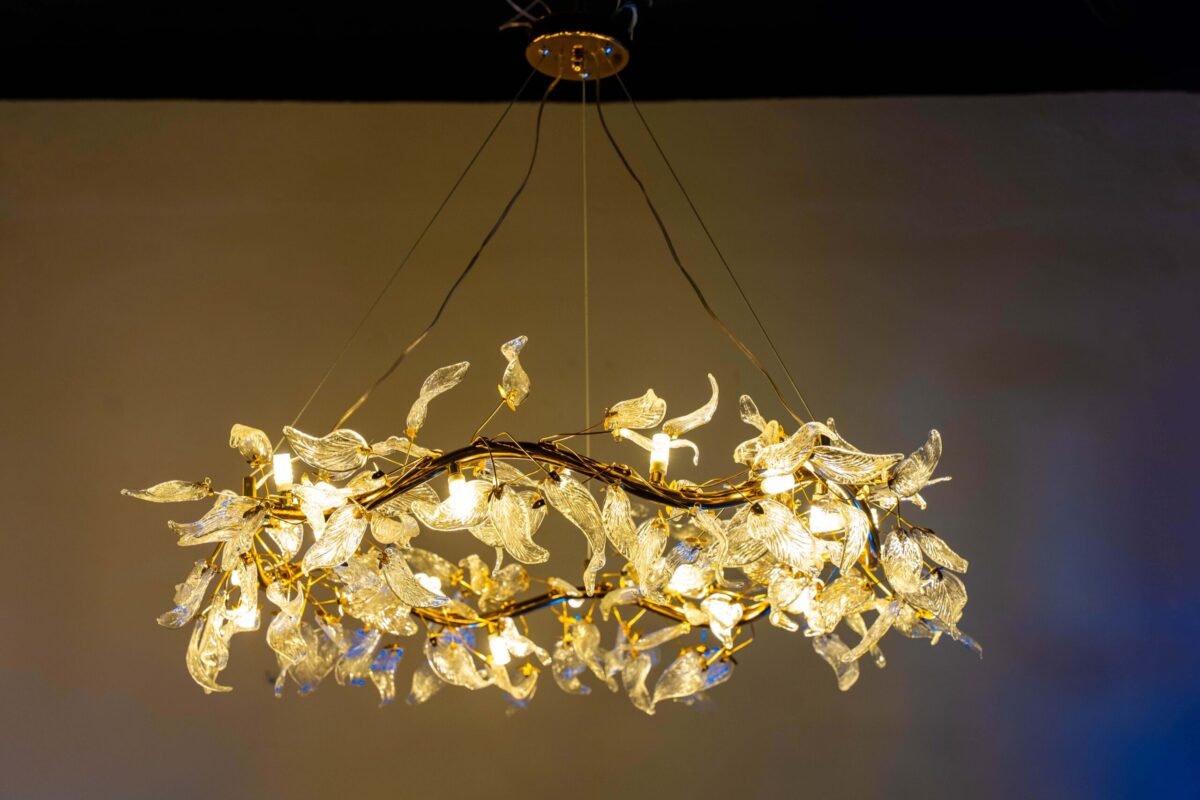 Gardenia Pyrex Chandelier - Image 5
