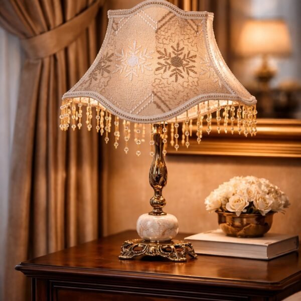 أباجورة نحاس ليس