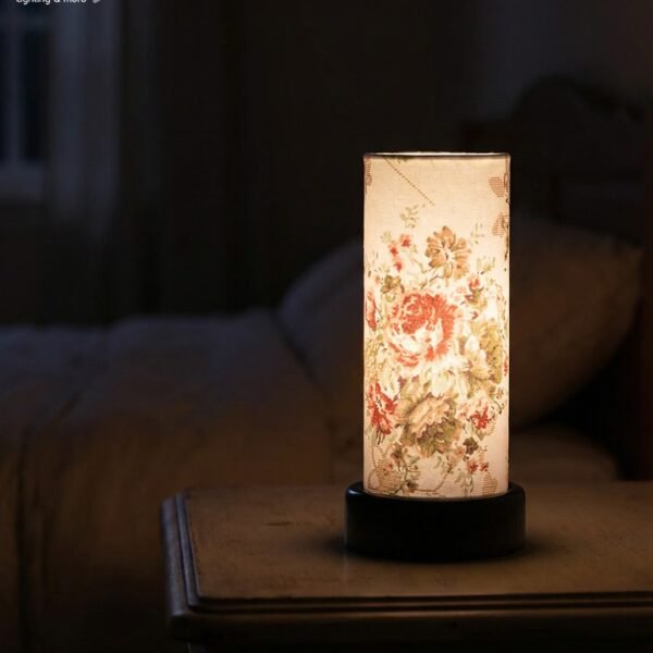 أباجورة خشب بلوسوم