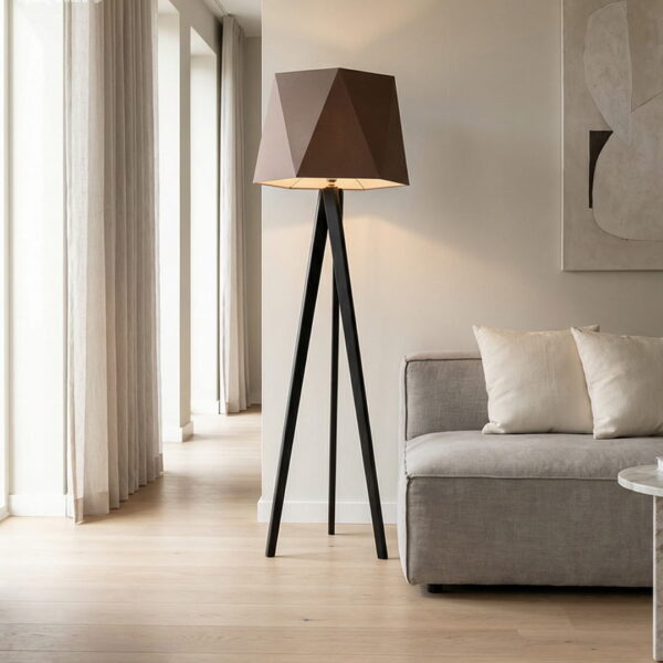 لمبادير ثلاثي الأرجل سداسي مودرن