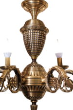 ⁦انتيك بادج شاندلير⁩ - الصورة ⁦8⁩