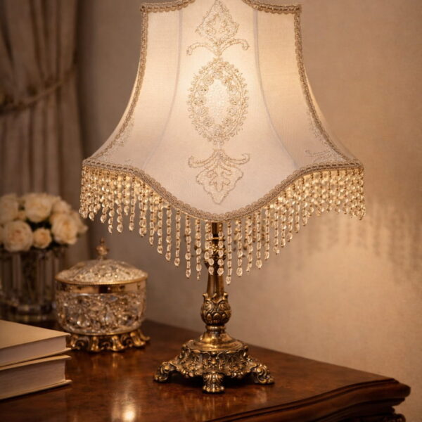 سلطان سكوير تابل لامب