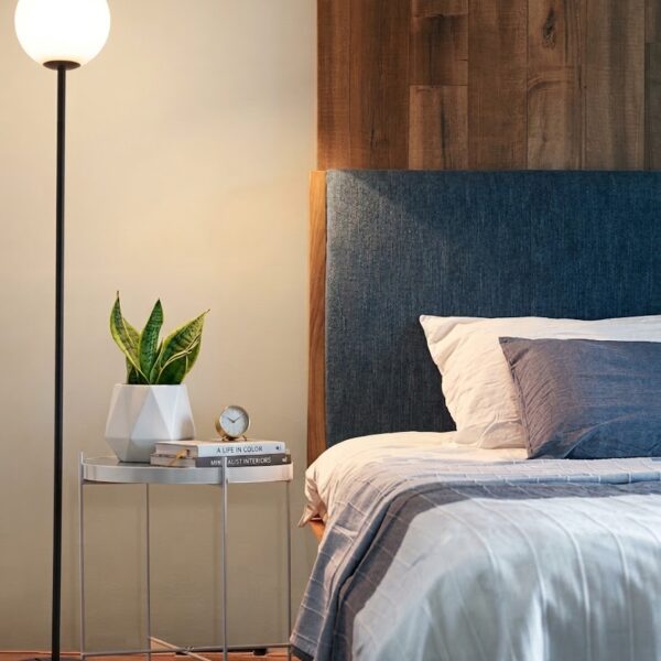 Modern Single Globe Floor Lamp